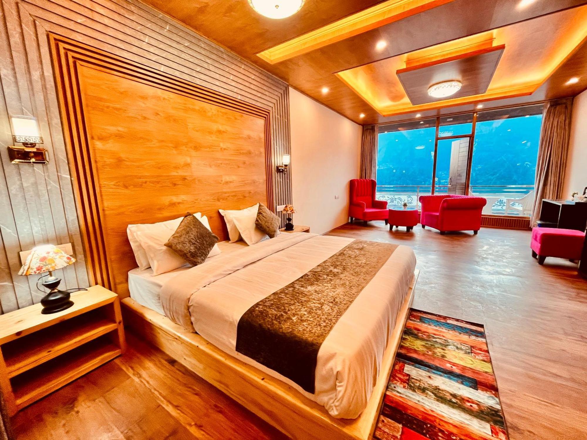 Naina Deventure Resort, Manali - Premium Rooms With Centrally Heated & Scenic View Exterior photo