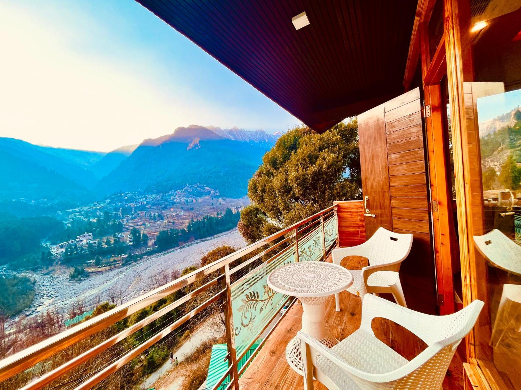 Naina Deventure Resort, Manali - Premium Rooms With Centrally Heated & Scenic View Exterior photo