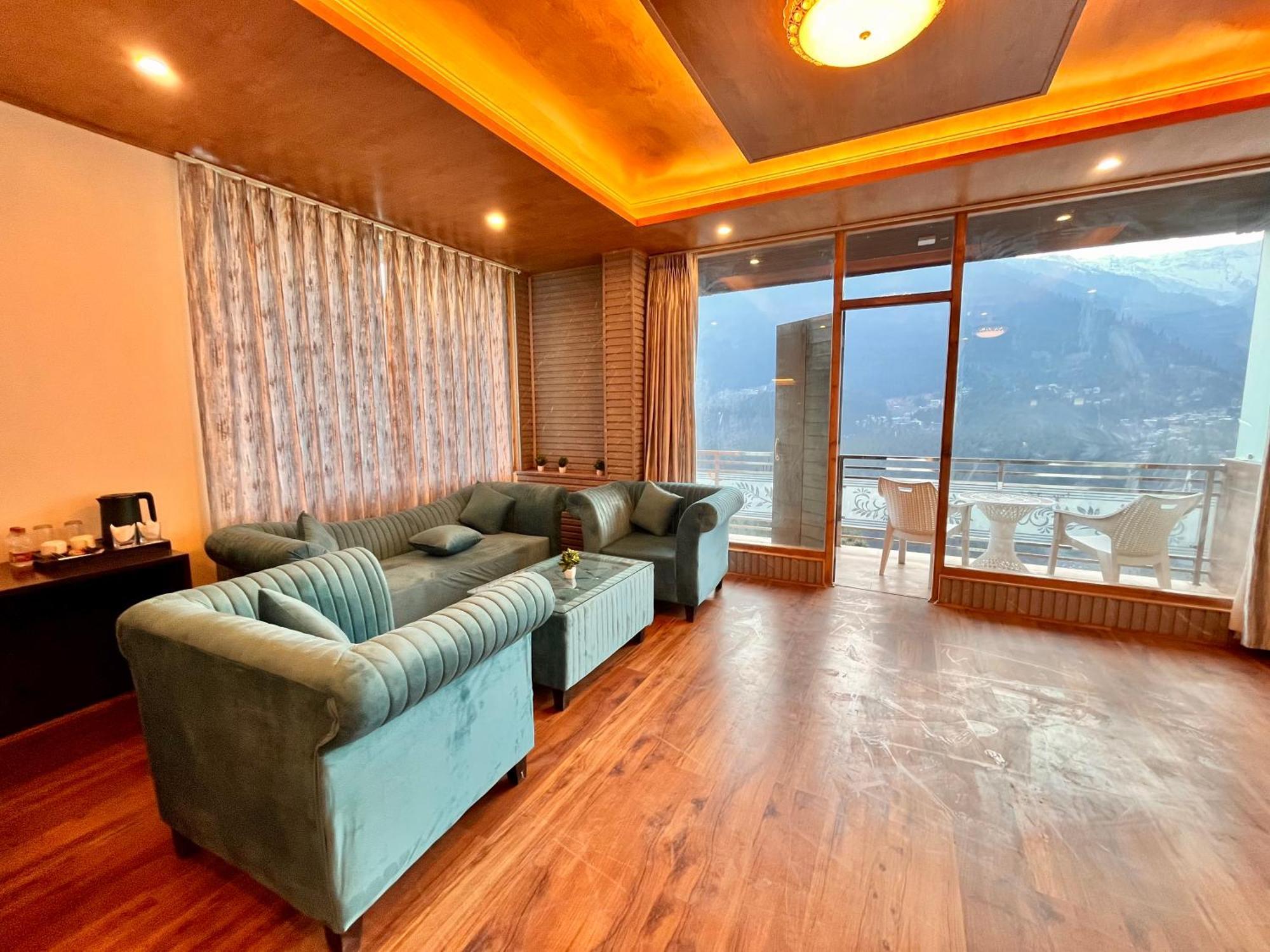 Naina Deventure Resort, Manali - Premium Rooms With Centrally Heated & Scenic View Exterior photo